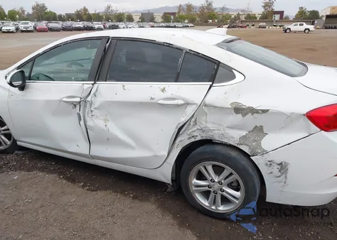 2017 Chevrolet Cruze Lt Auto z USA, uszkodzony, nr VIN 3G1BE5SM8HS570400